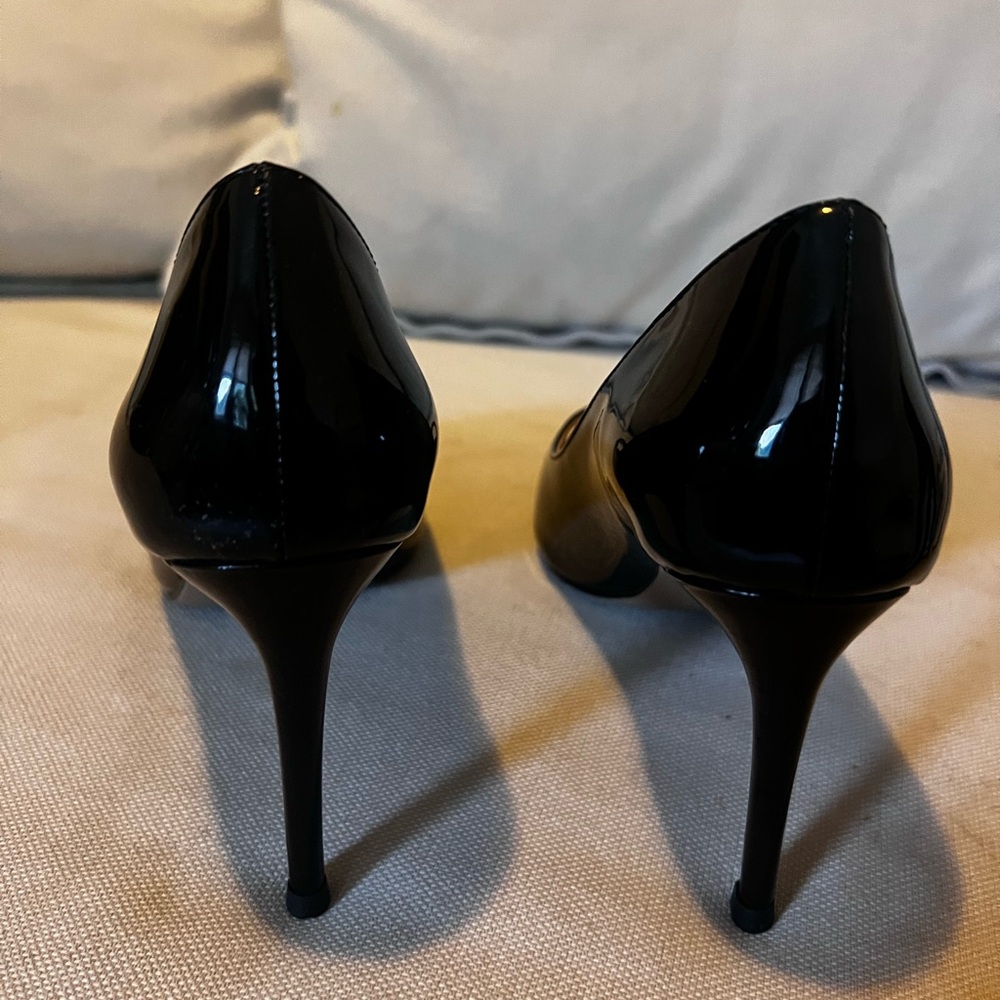 Elegant Black Stiletto Heels